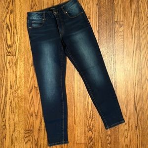 Tahari jeans